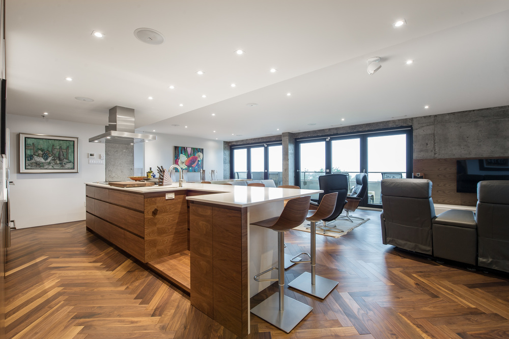 Walnut-authentic-herringbone-kitchen-flooring